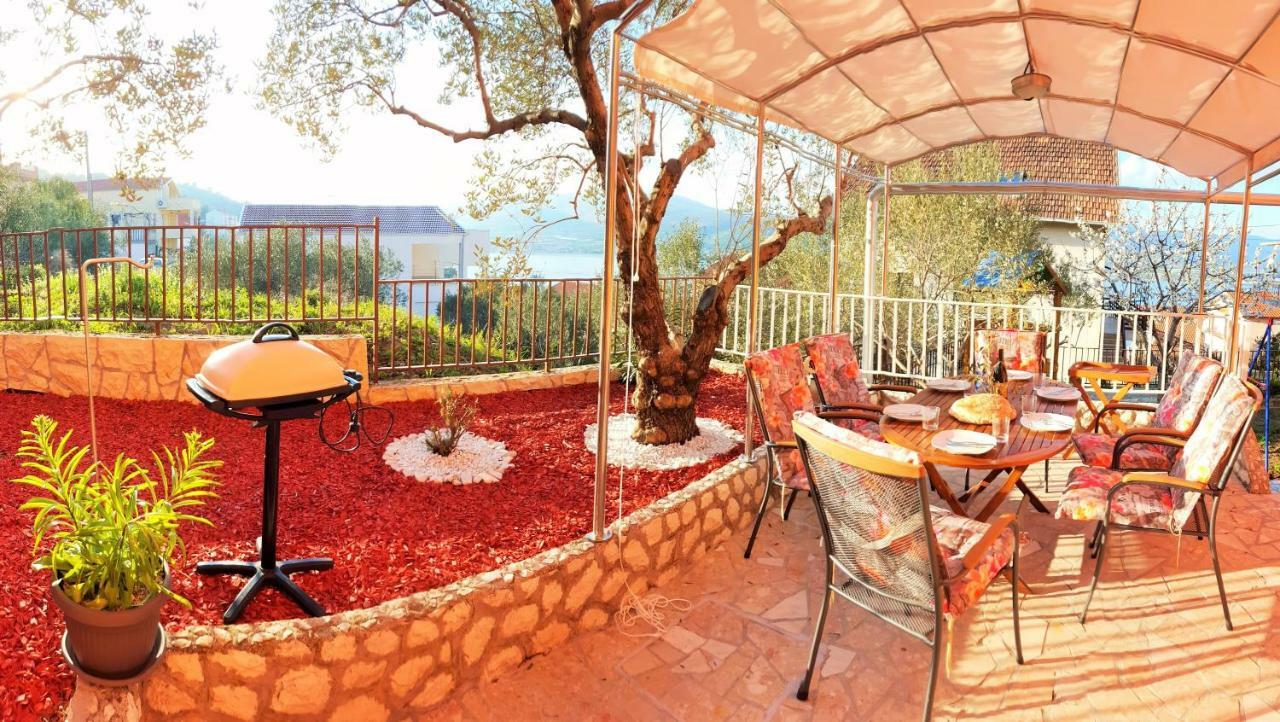 Apartments Mandaric Trogir Exterior photo
