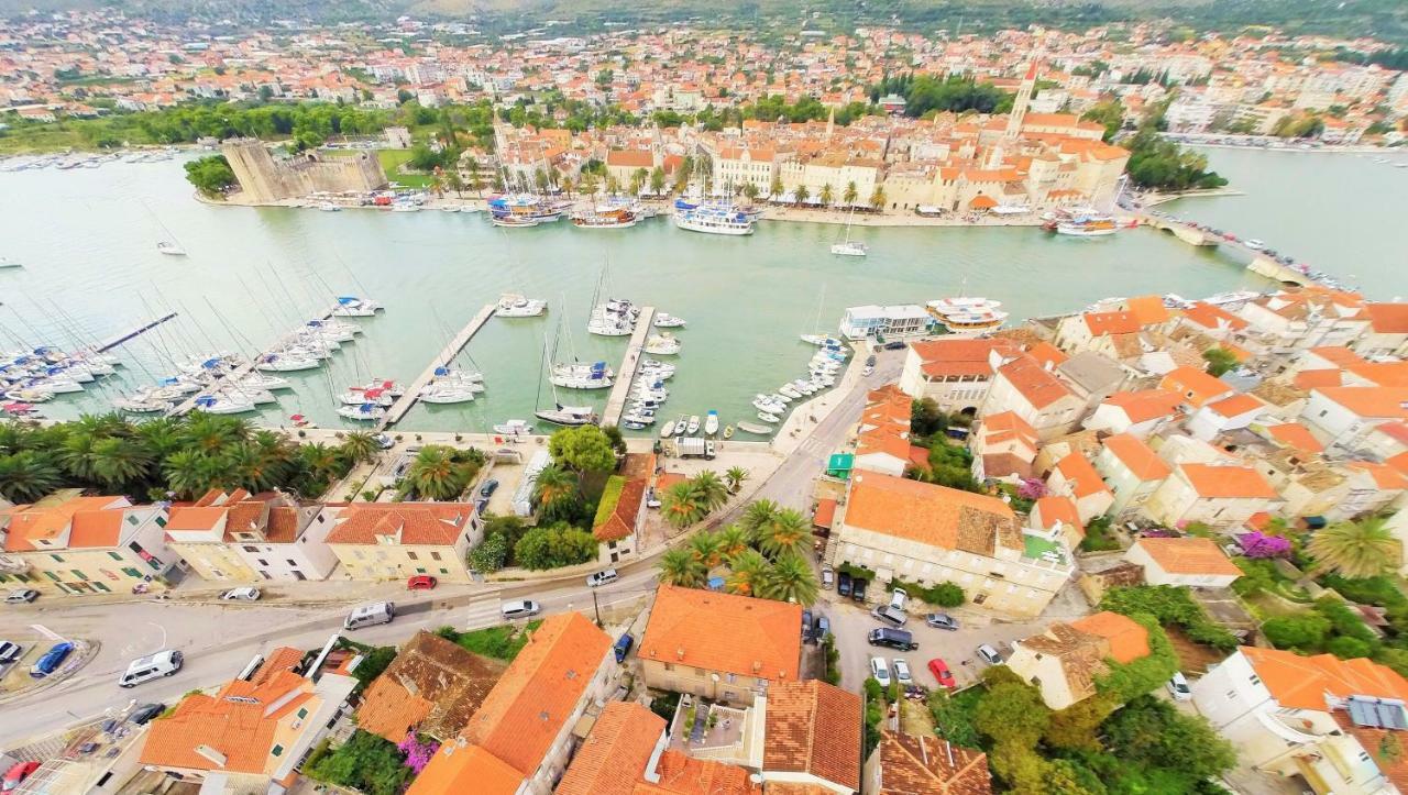 Apartments Mandaric Trogir Exterior photo