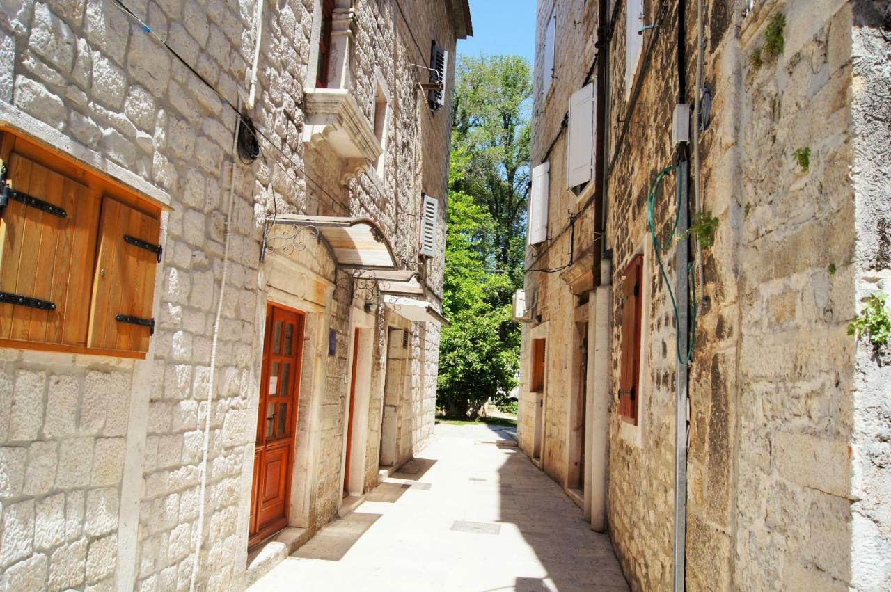 Apartments Mandaric Trogir Exterior photo